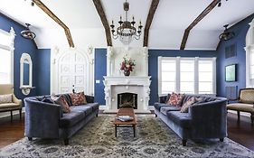 The Kenwood Gables Boutique B&B